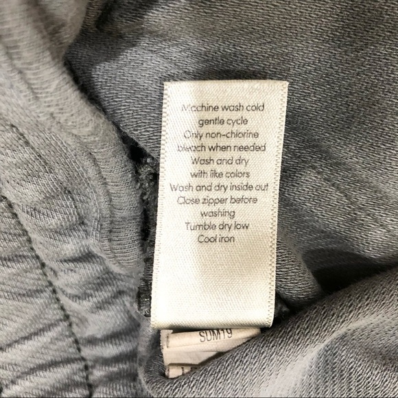 NWT Athleta Farallon Skirt, Grey, Size 14 - Picture 7 of 13